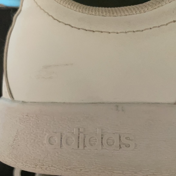 ADIDAS VL Court 2.0 K white & glo pink girls size 4 EUC - Picture 10 of 13